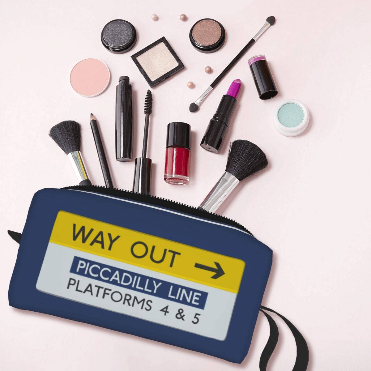 حقيبة مستحضرات التجميل من Lond - مراجعة Beauty Makeup London وسعره