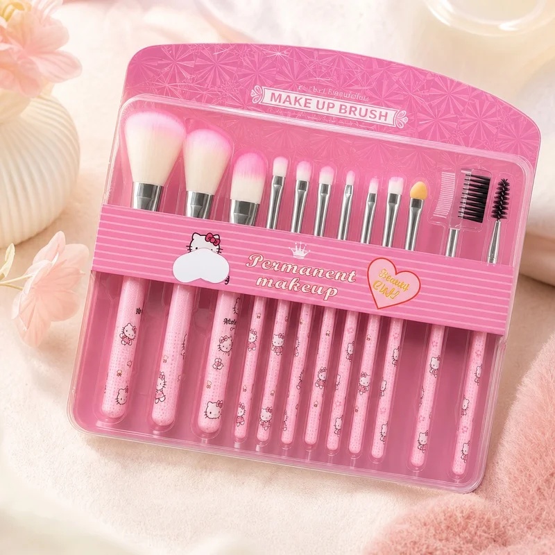 مجموعة فرش مكياج هيلو كيتي الم - مراجعة Beauty Makeup Kit وسعره