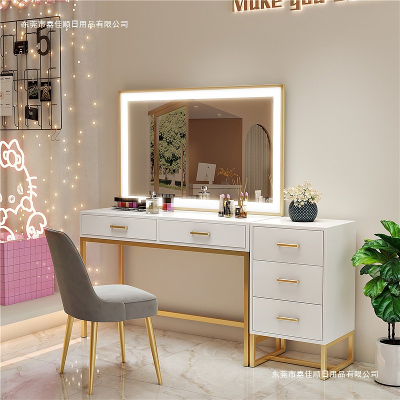 مسمار الفن ماكياج الفنان استود - مراجعة Beauty Makeup Bridal وسعره